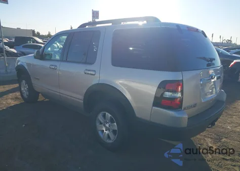 2007 Ford Explorer Xlt из США, поврежденный, VIN 1FMEU63E47UA42500